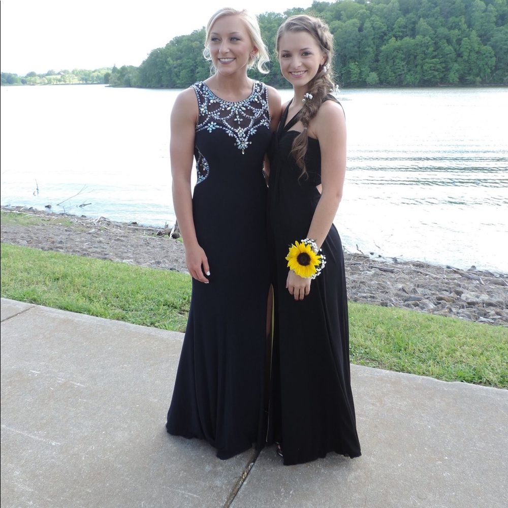 Navy Blue Formal/Prom Dress - Picture 2 of 5